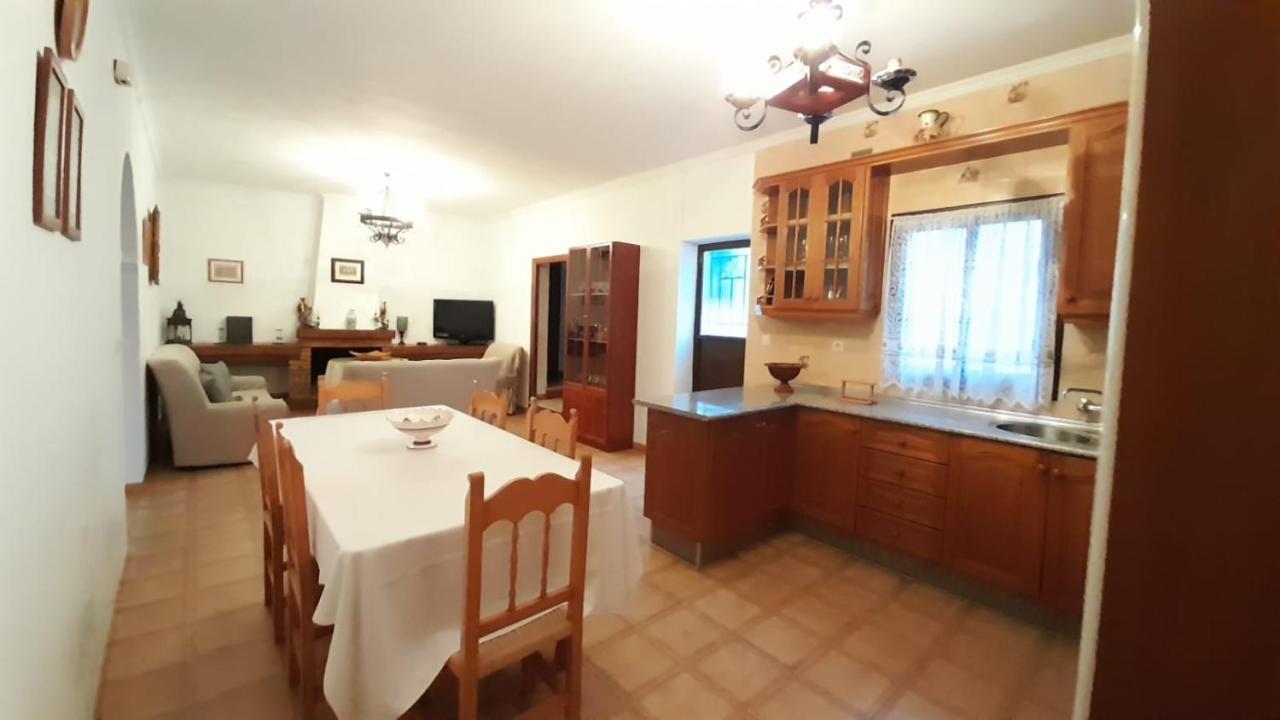Casa Rural Dona Catalina Jimena De La Frontera Eksteriør bilde